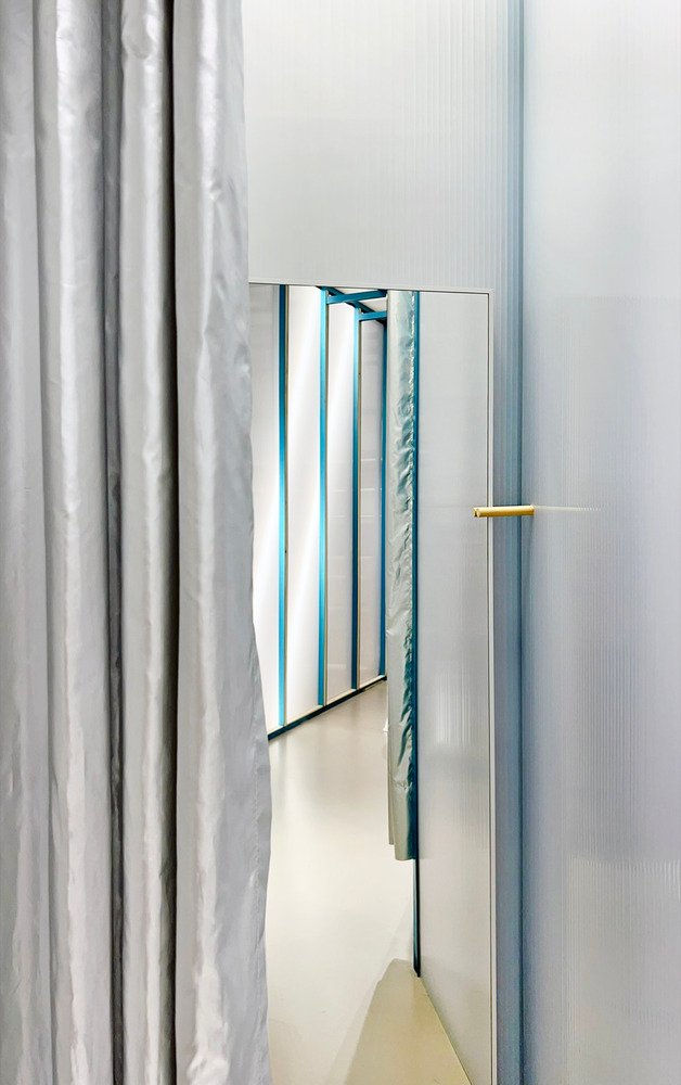 双面商店由 Francesca Perani Enterprise + Bloomscape Architecture 设计