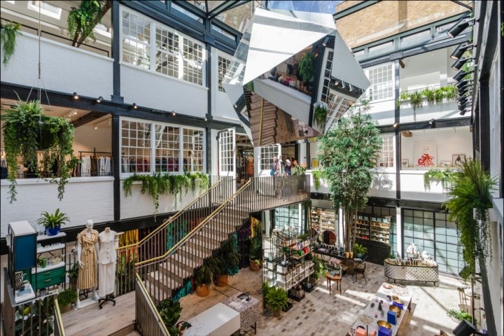 The Shop at Bluebird store by Dalziel & Pow，英国伦敦