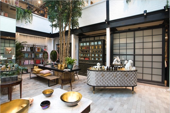 The Shop at Bluebird store by Dalziel & Pow，英国伦敦