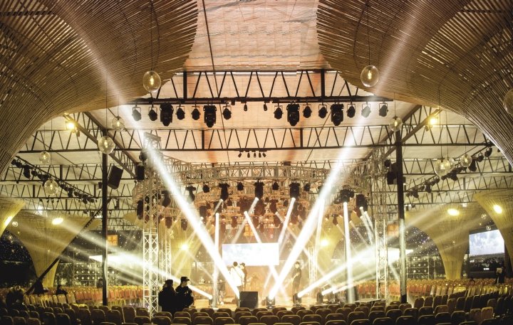 混合建筑春沁园生态农场阳光棚改造，清水村 – 中国