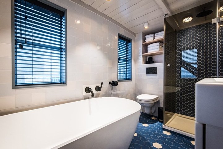 耶斯 – 起重机公寓,爱德华·范·弗利特 (Edward van Vliet) 设计,阿姆斯特丹 – 荷兰 耶斯 – 起重机公寓,爱德华·范·弗利特 (Edward van Vliet) 设计,阿姆斯特丹 – 荷兰