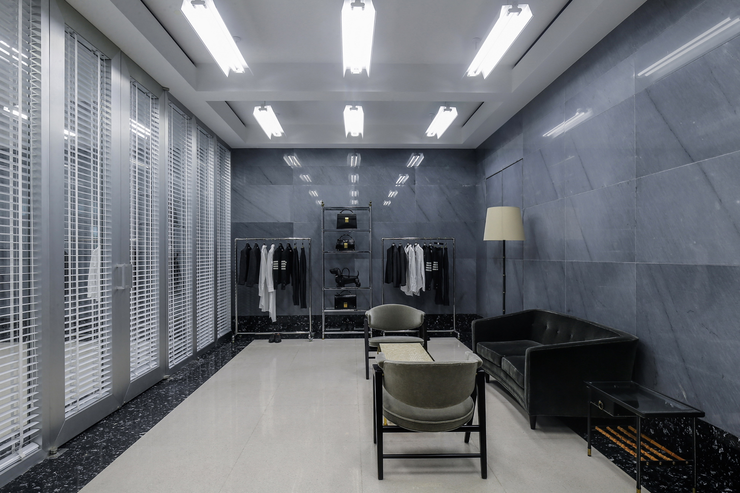 Thom Browne 商店由 ASA studio Albanese 设计 Thom Browne 商店由 ASA studio Albanese 设计