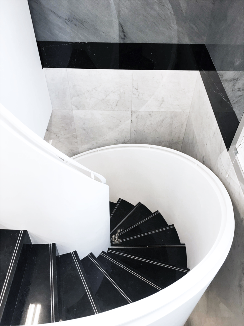 Thom Browne 商店由 ASA studio Albanese 设计 Thom Browne 商店由 ASA studio Albanese 设计