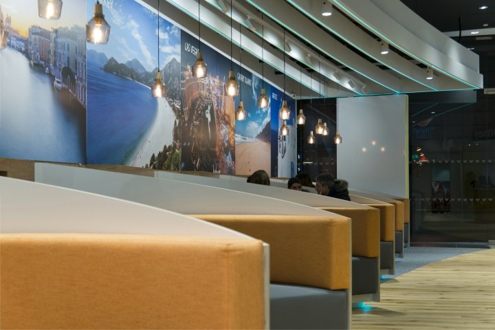 万达创意 (Wanda Creative) 托马斯库克韦斯特菲尔德斯特拉特福店，英国伦敦