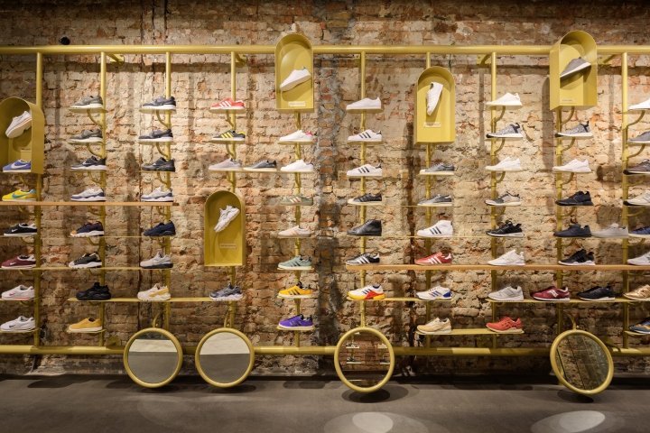 Tike 精品店,Kolege Studio,贝尔格莱德 – 塞尔维亚 Tike 精品店,Kolege Studio,贝尔格莱德 – 塞尔维亚