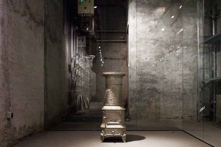 Tike 精品店,Kolege Studio,贝尔格莱德 – 塞尔维亚 Tike 精品店,Kolege Studio,贝尔格莱德 – 塞尔维亚