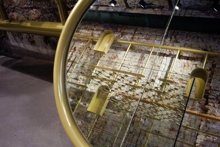 Tike 精品店,Kolege Studio,贝尔格莱德 – 塞尔维亚 Tike 精品店,Kolege Studio,贝尔格莱德 – 塞尔维亚