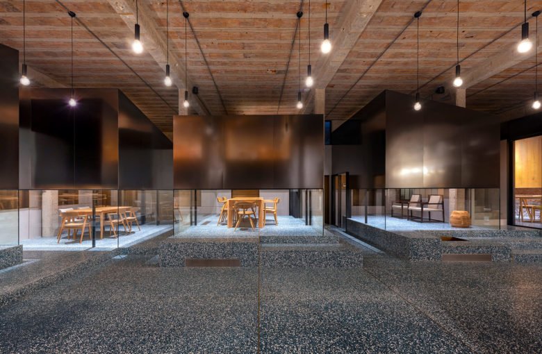 Linehouse 的听台茶馆 Linehouse 的听台茶馆