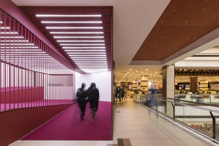 Admun Studio 的 Tirajhe 电影院大厅，德黑兰 – 伊朗