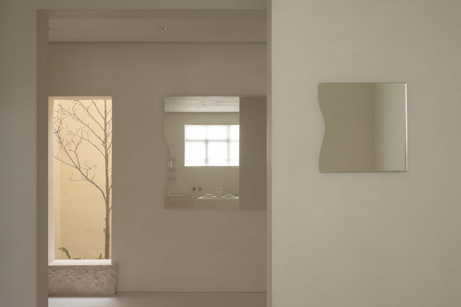 前往夏日上海旗舰店 by F.O.G. 建筑学