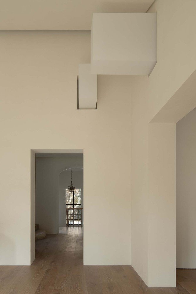 前往夏日上海旗舰店 by F.O.G. 建筑学