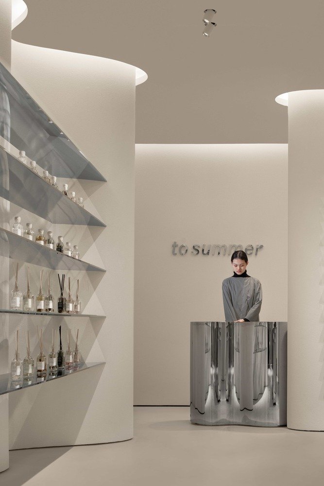 ToSummer 香薰体验零售店 by F.O.G. 建筑学