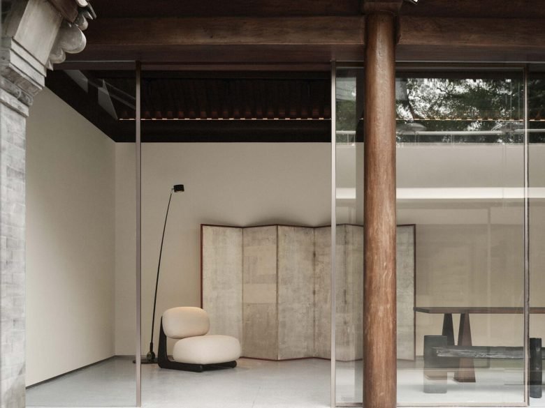 ToSummer 北京店 by F.O.G. 建筑学