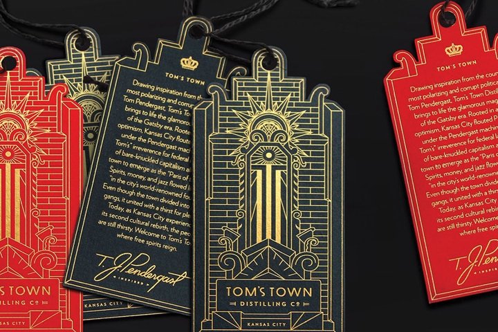 汤姆镇蒸馏酒由卫星办公室包装