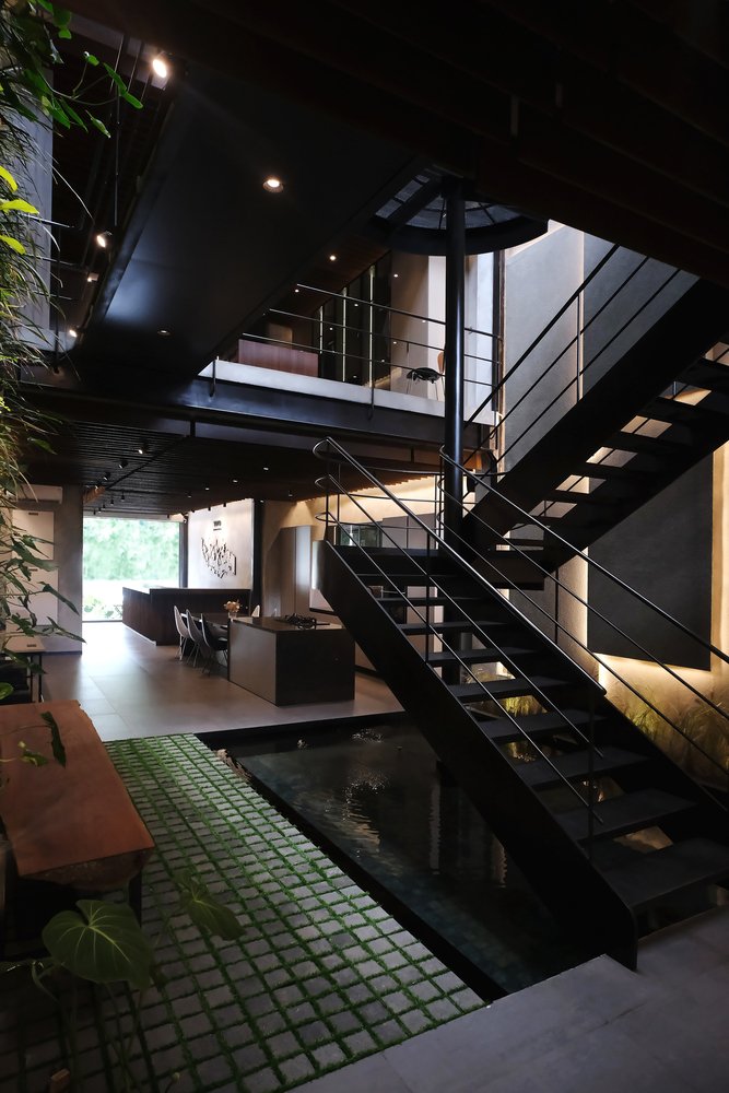 Toto 厨房陈列室 by Studio Avana