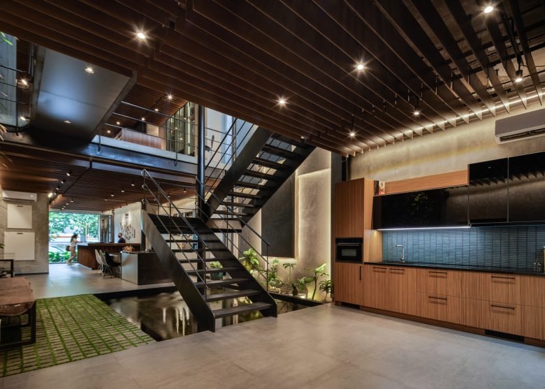 Toto 厨房陈列室 by Studio Avana