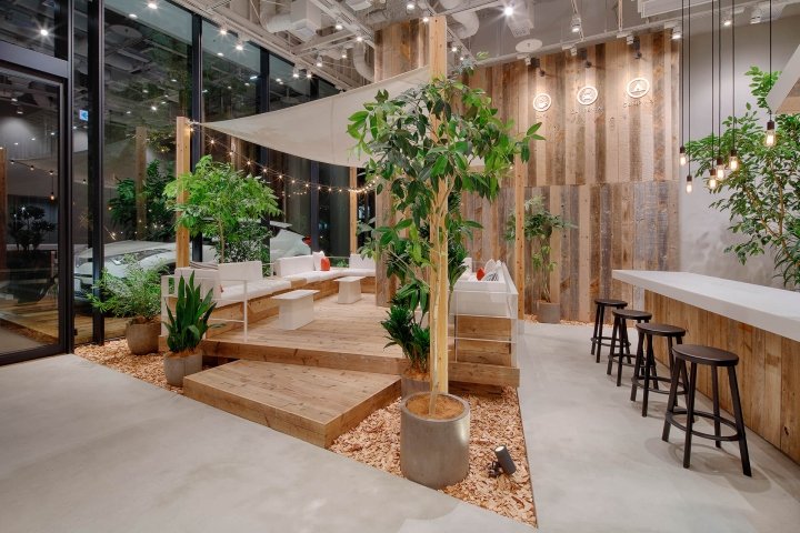 丰田 Drive to Go 汽车租赁由 Archicept City 和 Inamoto & Co, 名古屋 – 日本