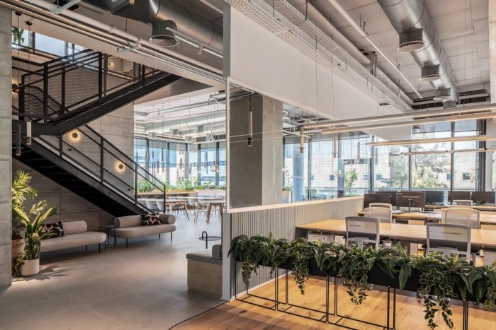 Switchup 的 TriEye 办公室