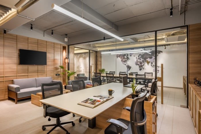 由 Sharan Architecture + Design 设计的 Trident Mediquip Limited 办公室 由 Sharan Architecture + Design 设计的 Trident Mediquip Limited 办公室