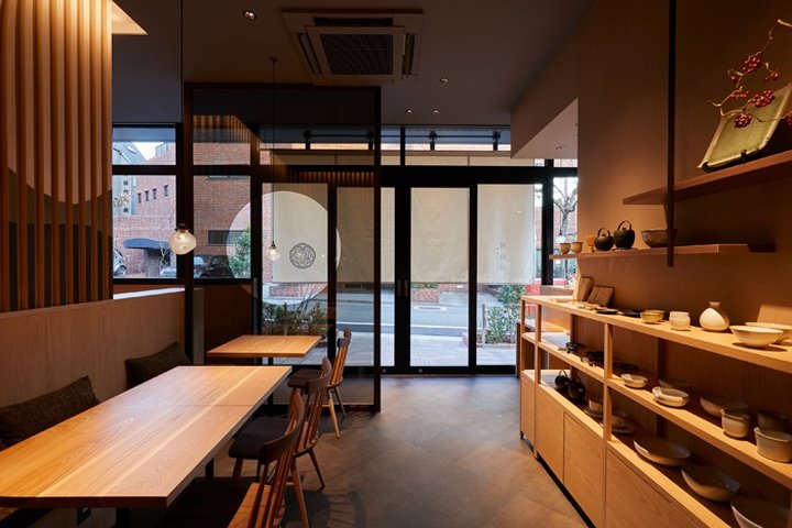 Tsuki-no-yama soba dinig by fan Inc., Tokyo – Japan