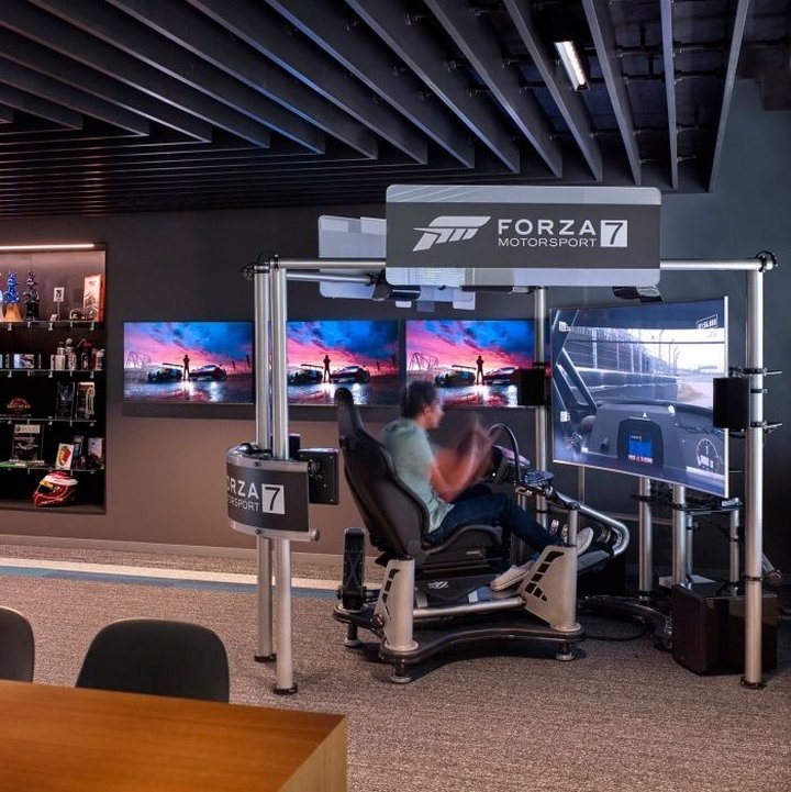 Turn 10 Studios 办公室，由 B+H Architects 设计，华盛顿州雷德蒙德