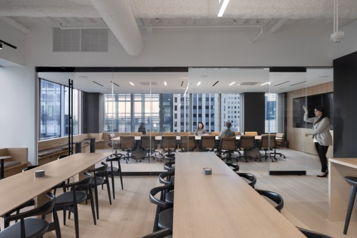 转 / 河资本办公室 / Studio Sarah Willmer Architecture