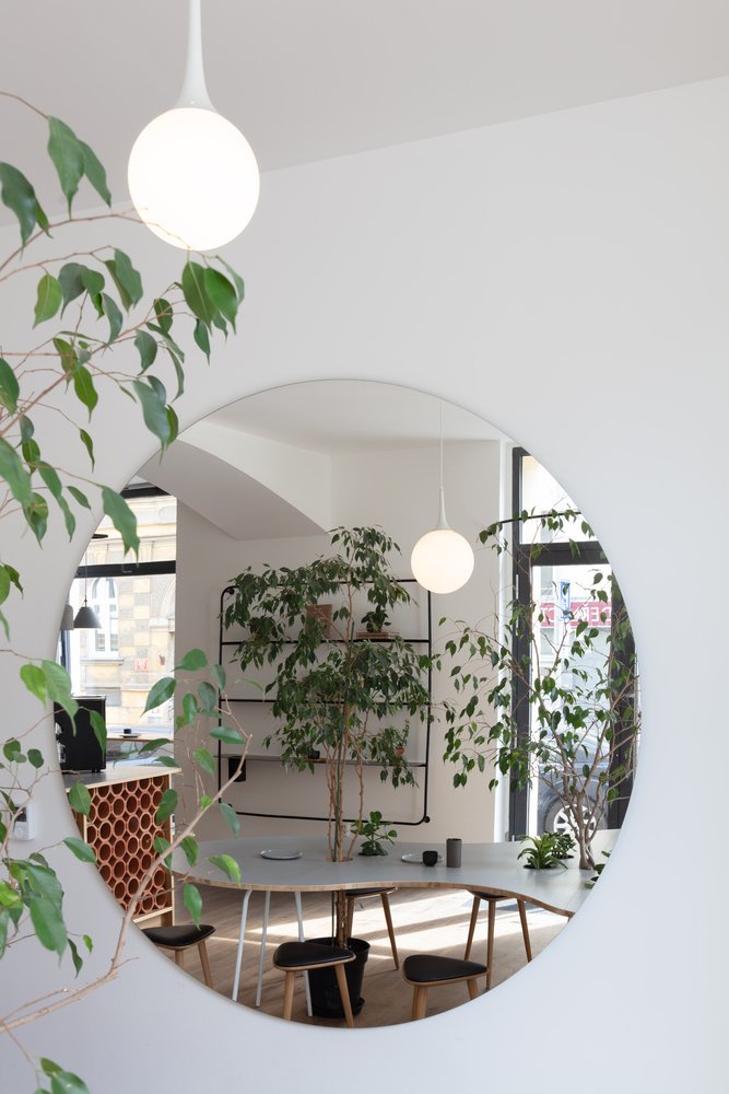 Typika 特色咖啡馆由 KOGAA Studio 设计