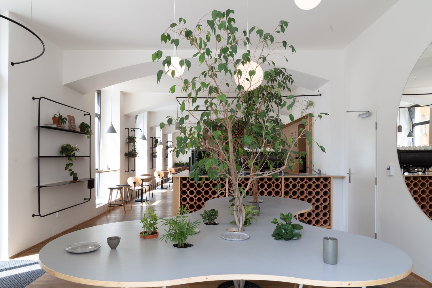 Typika 特色咖啡馆由 KOGAA Studio 设计