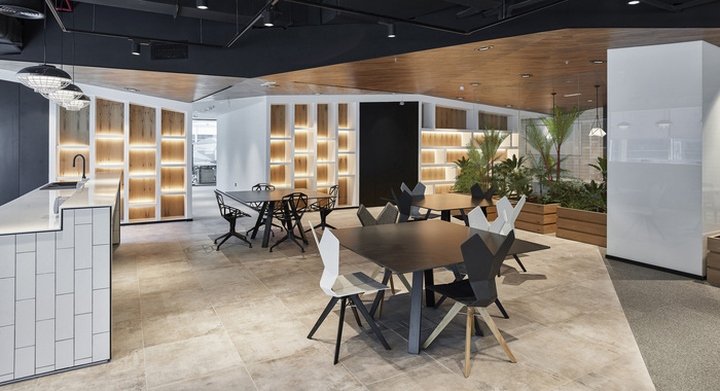 UNBOX 办公室由 Swiss Bureau Interior Design 设计,阿联酋迪拜 UNBOX 办公室由 Swiss Bureau Interior Design 设计,阿联酋迪拜