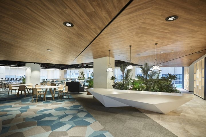 UNBOX 办公室由 Swiss Bureau Interior Design 设计,阿联酋迪拜 UNBOX 办公室由 Swiss Bureau Interior Design 设计,阿联酋迪拜