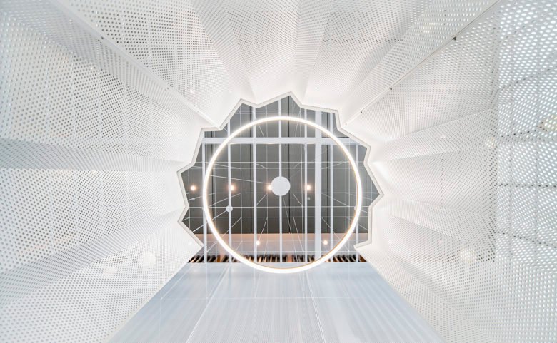 Mur Mur Lab 的 UNIBROWN 咖啡店