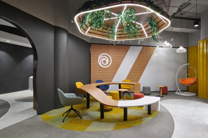 育碧办公室由 Spacewell Interiors 设计