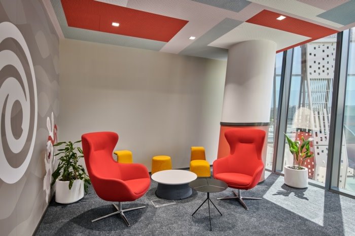 育碧办公室由 Spacewell Interiors 设计