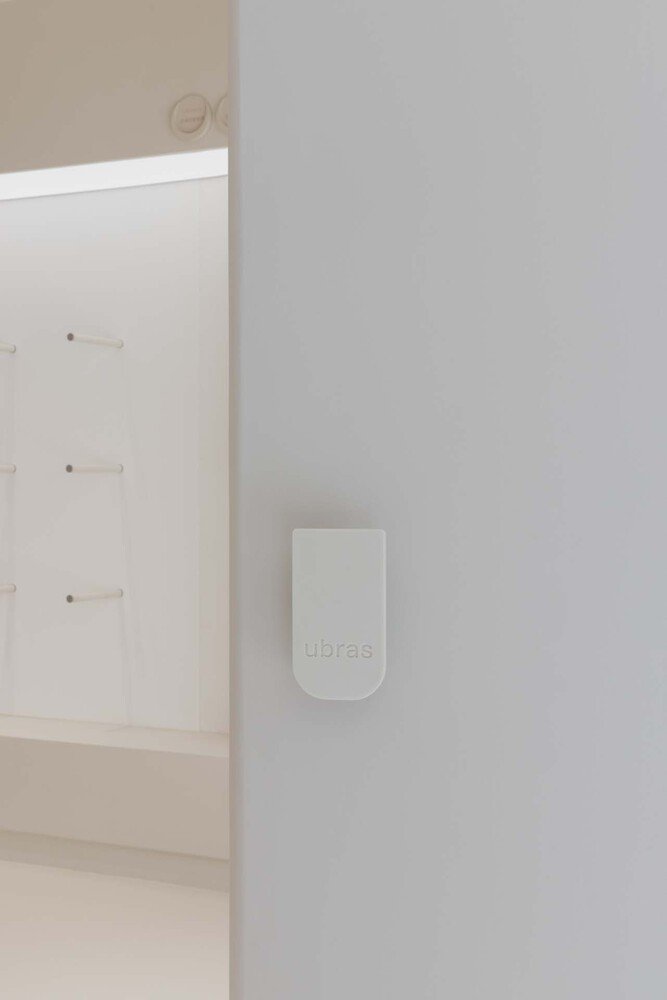 Sò Studio 设计的 Ubras 概念店