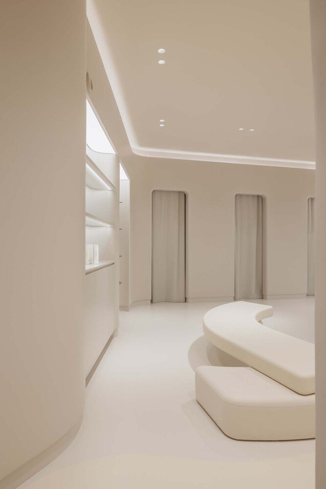 Sò Studio 设计的 Ubras 概念店