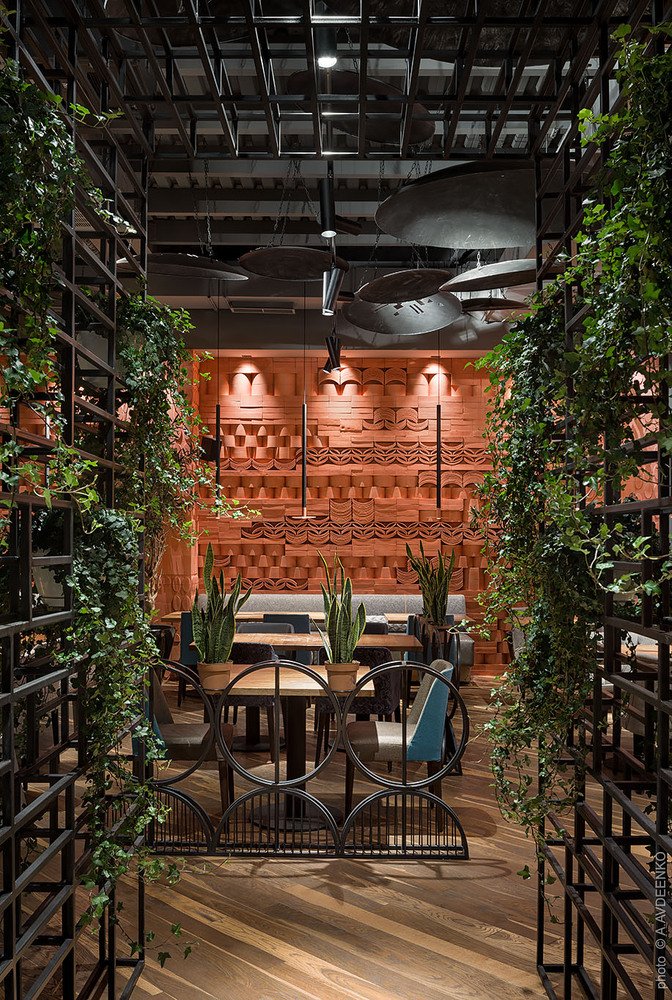 loft buro 的 Ugli 餐厅