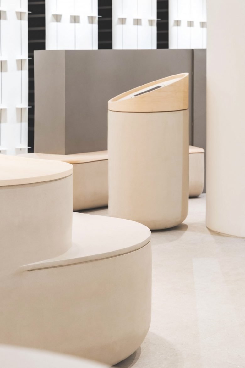 Ulanka CuldeSac 的“进站购物”