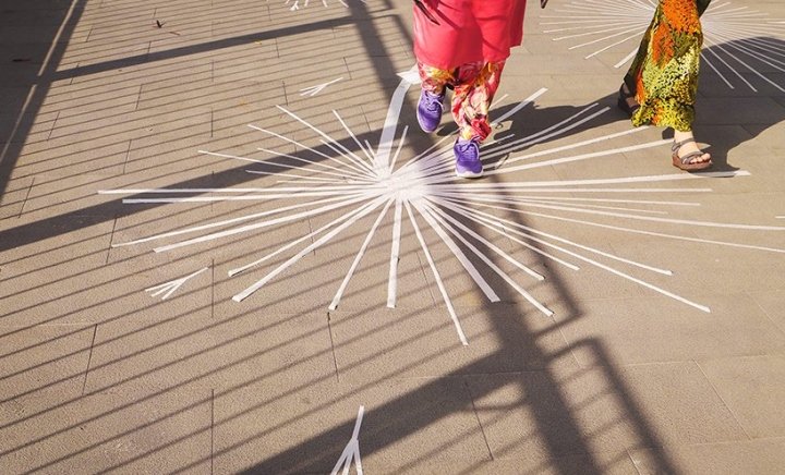 由 Garis Architects 设计的城市交响乐装置，马来西亚吉隆坡