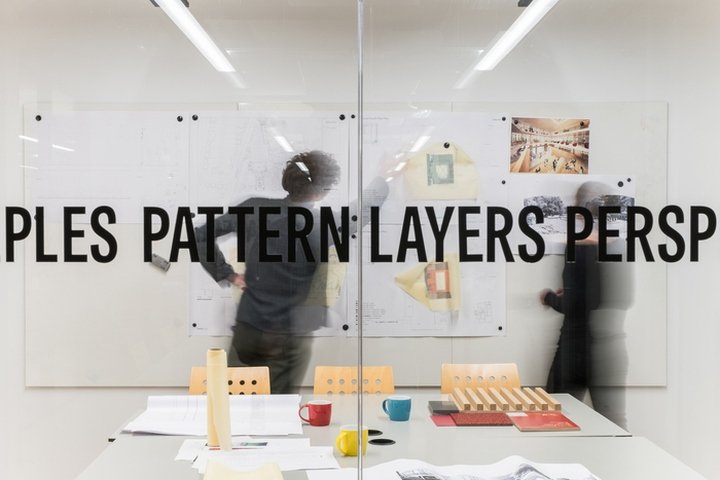 Useful Simple Trust Office，由 Useful Studio 设计，英国伦敦