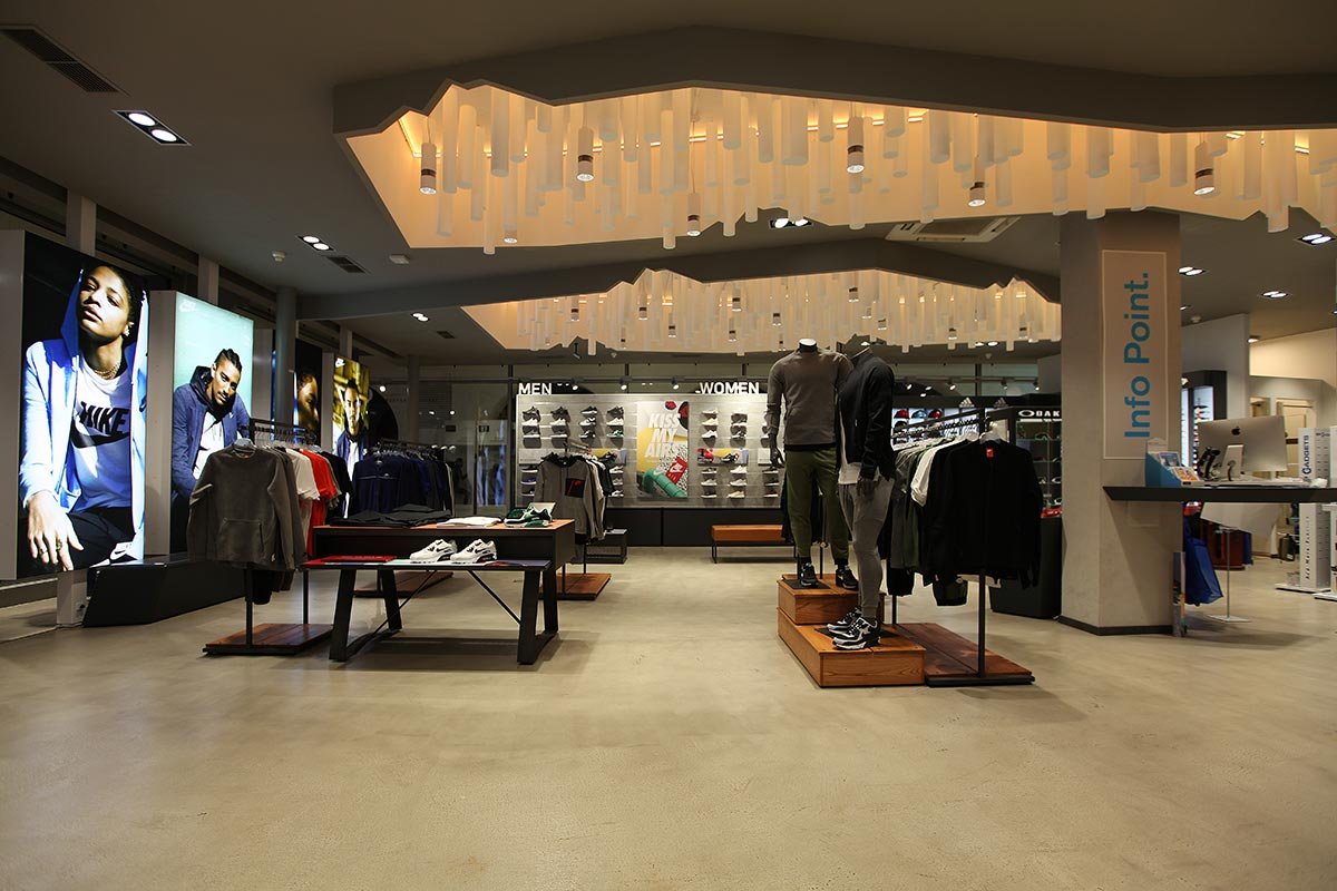 博尔扎诺运动者 | 翻新所有耐克专柜