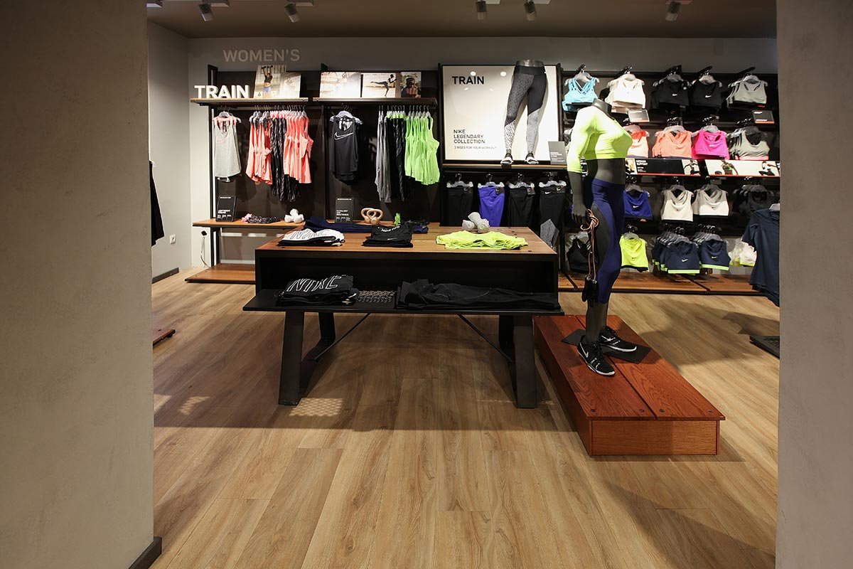 博尔扎诺运动者 | 翻新所有耐克专柜
