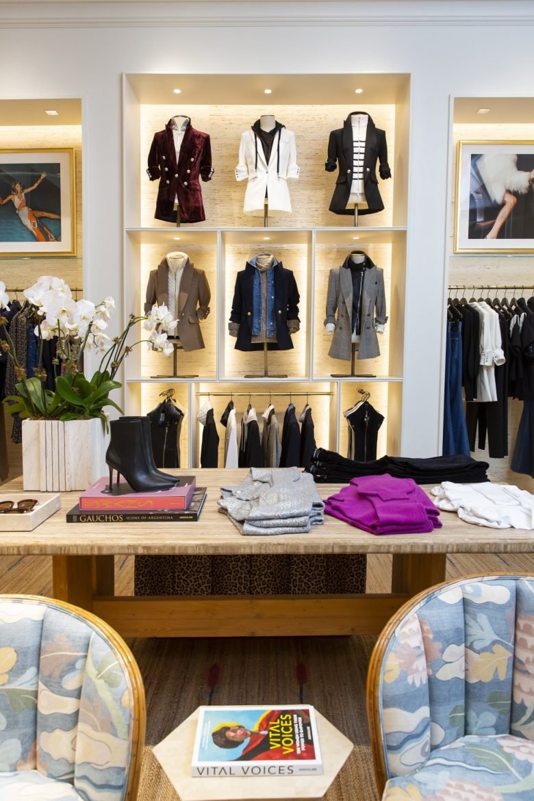 维罗妮卡·比尔德 (Veronica Beard)，亚利桑那州斯科茨代尔