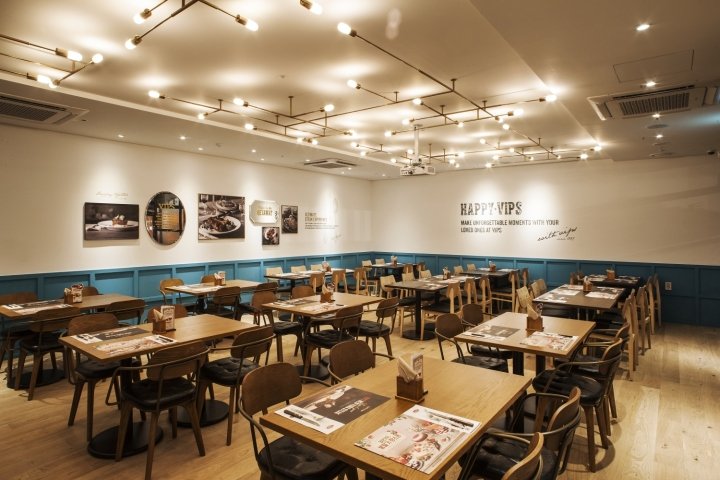 由 CJ Foodville 设计的 VIPS 餐厅，麻浦区 / 首尔 – 大韩民国