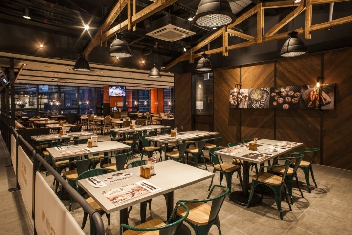 由 CJ Foodville 设计的 VIPS 餐厅，麻浦区 / 首尔 – 大韩民国