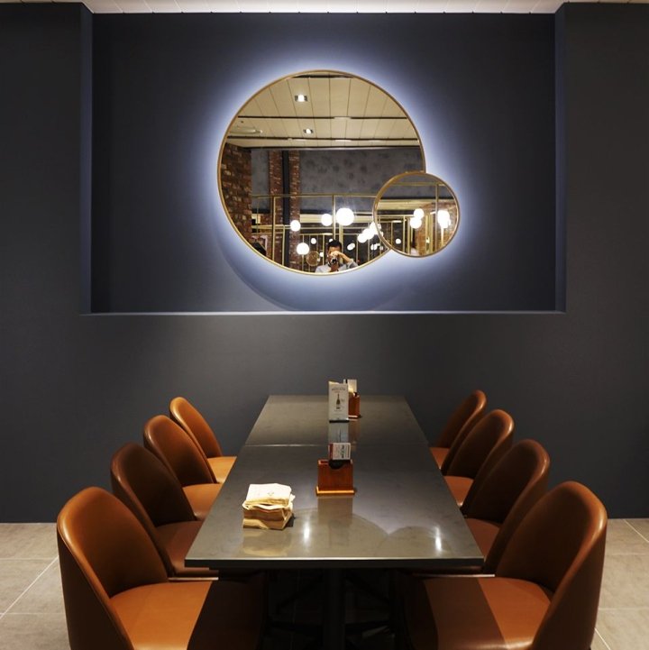 由 CJ foodville 设计的 VIPS 餐厅，富川市 / 京畿道 – 大韩民国