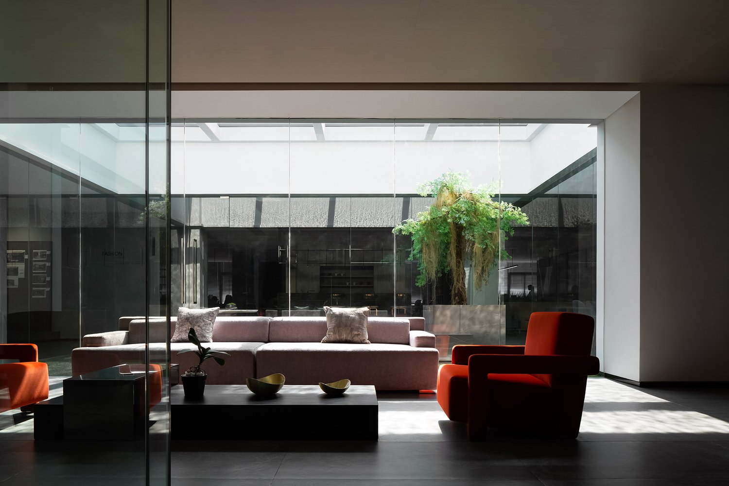 VIRG casa 总部 / 佛山拓维设计