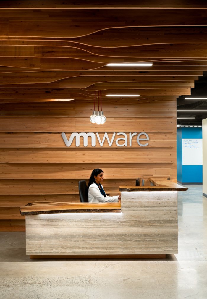 Valerio Dewalt Train 的 VMware 办公室