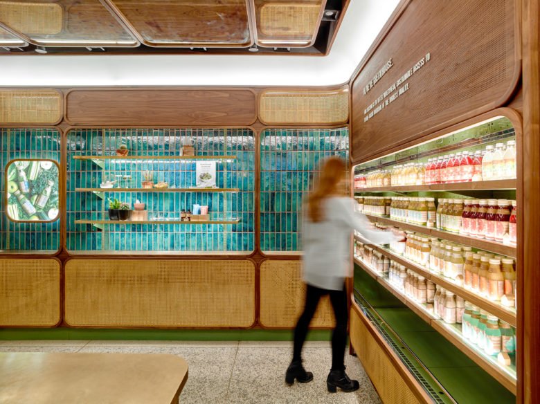 联合车站提箱商店由 Kilogram Studio 设计