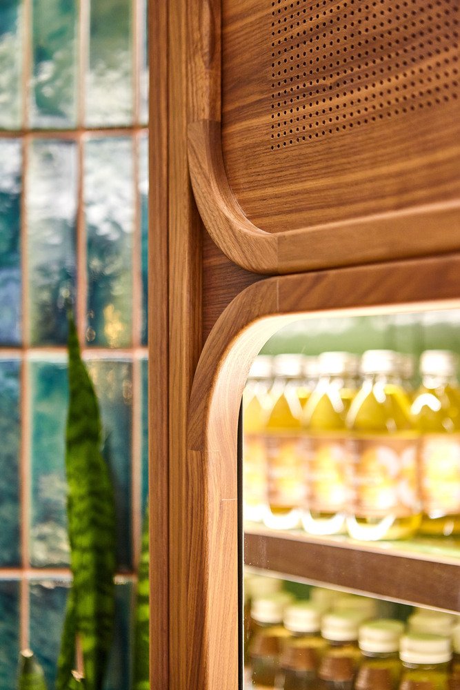 联合车站提箱商店由 Kilogram Studio 设计