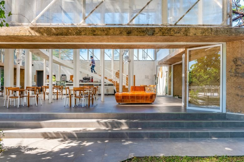 Varee Valley Jungle Junction 餐厅和咖啡厅由 NPDA Studio 设计